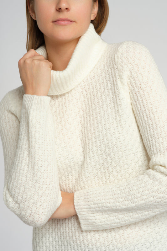 Pullover mit Rollkragen und Strukturmuster