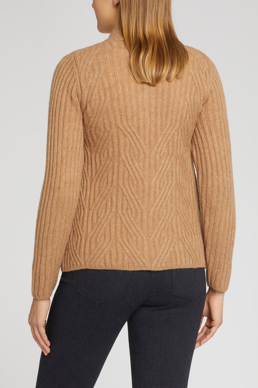 Strickjacke mit Knöpfen
