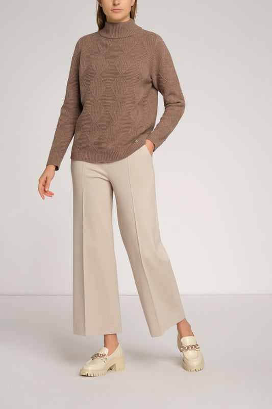 Pulli mit Strukturmuster