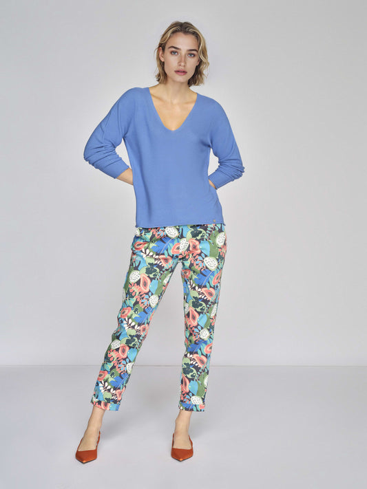 Feiner Pullover mit Seitenschlitzen