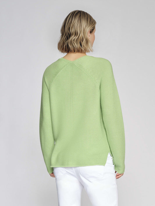 Pullover und V-Ausschnitt