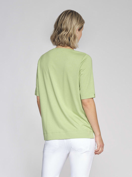 Basic T-Shirt