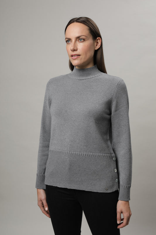 Pullover mit Kelchkragen und Knopfblende