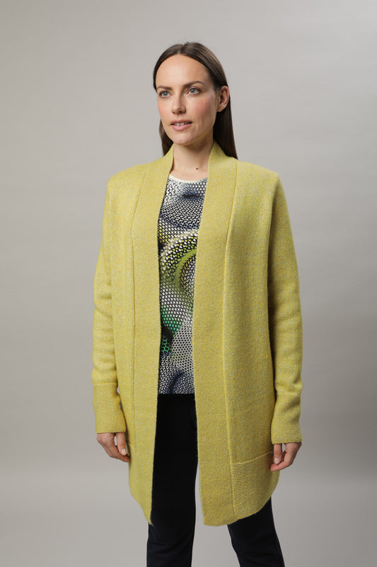 Strickjacke mit Schalkragen und offener Form