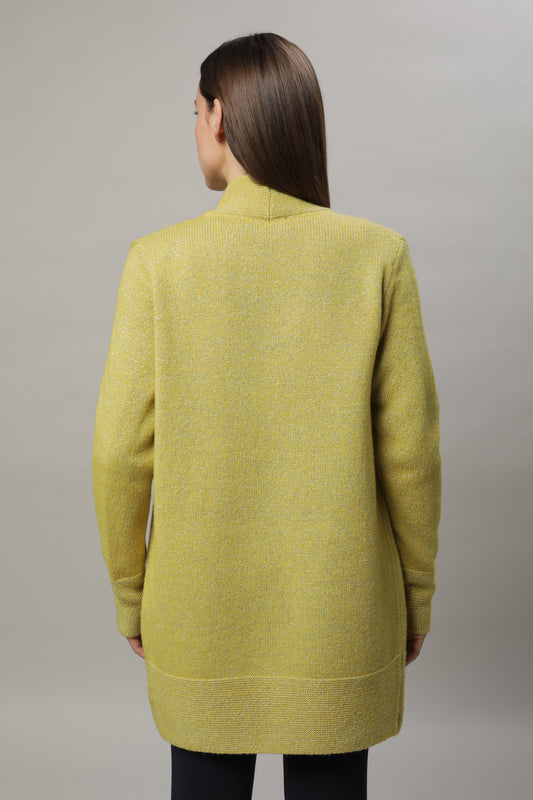 Strickjacke mit Schalkragen und offener Form