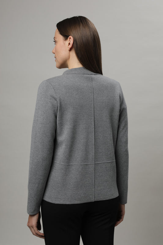 Strickjacke mit Umlegekragen und Knöpfen
