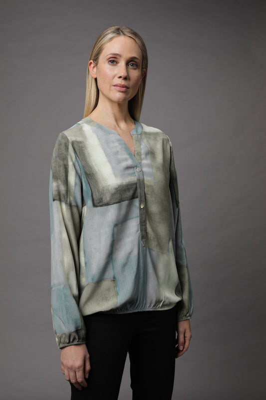 Bluse mit Rundhals und Alloverdruck