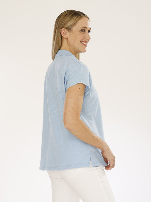 T-Shirt mit Polokragen und überschnittenem Arm