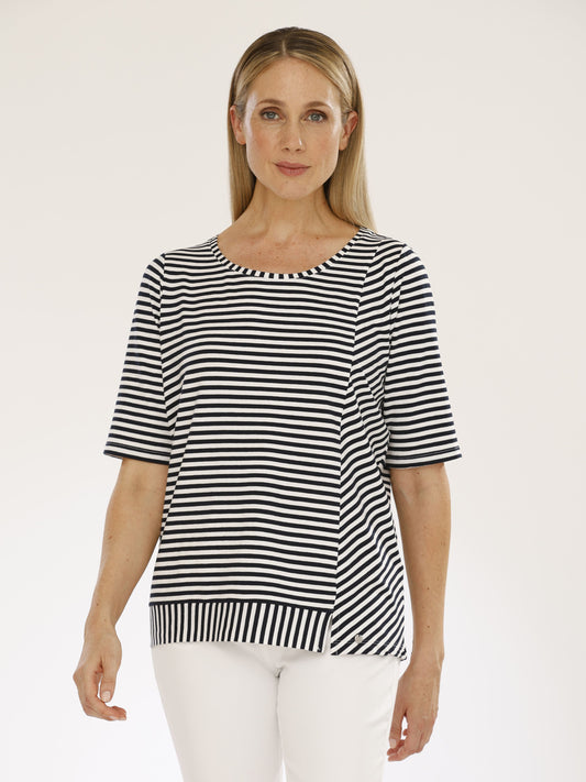 T-Shirt mit Rundhals und Alloverdruck