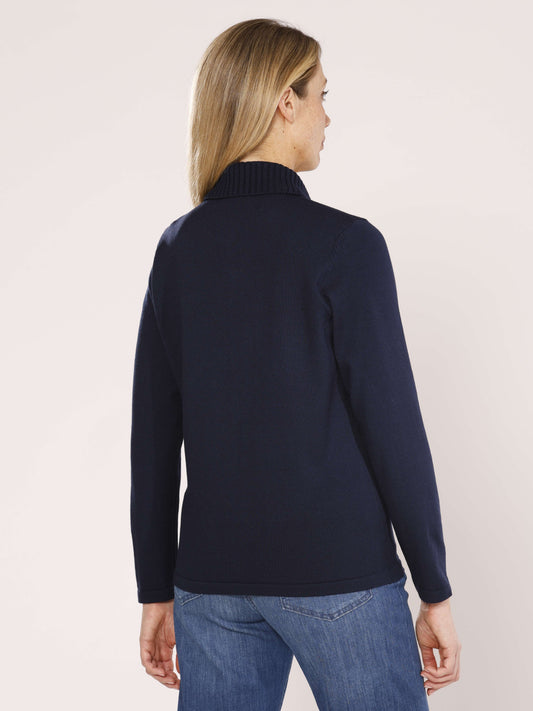 Pullover mit spitz zulaufendem Rollkragen