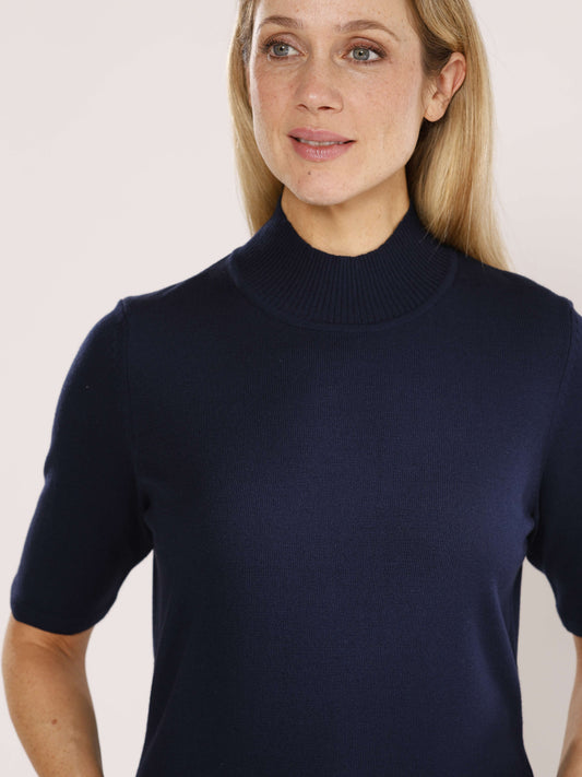 Kurzarmpullover mit Stehkragen