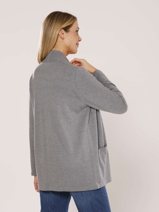 Strickjacke mit Schalkragen und Taschen