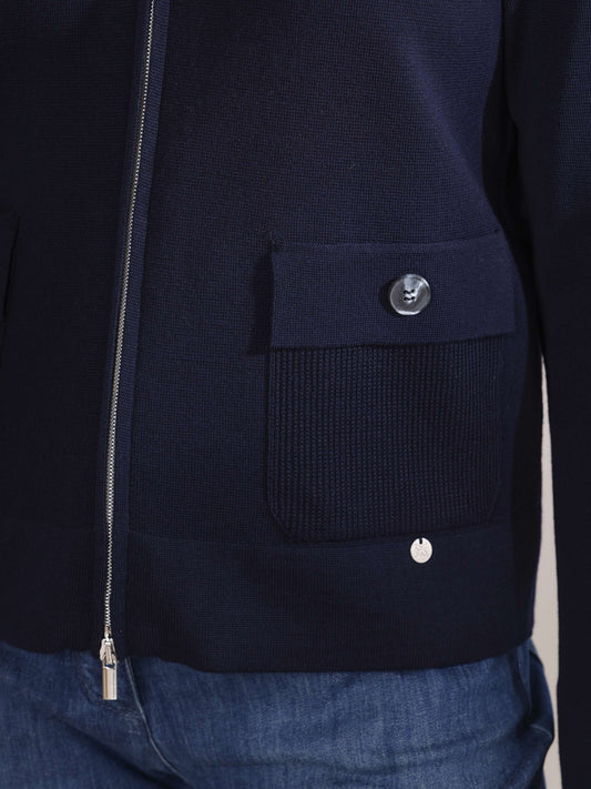 Strickjacke mit Umlegekragen und Knöpfen