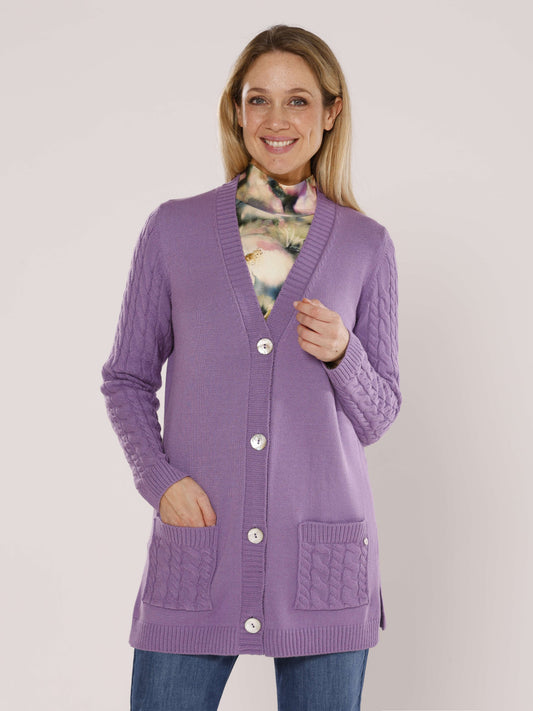 lange Strickjacke mit Knöpfen und Taschen