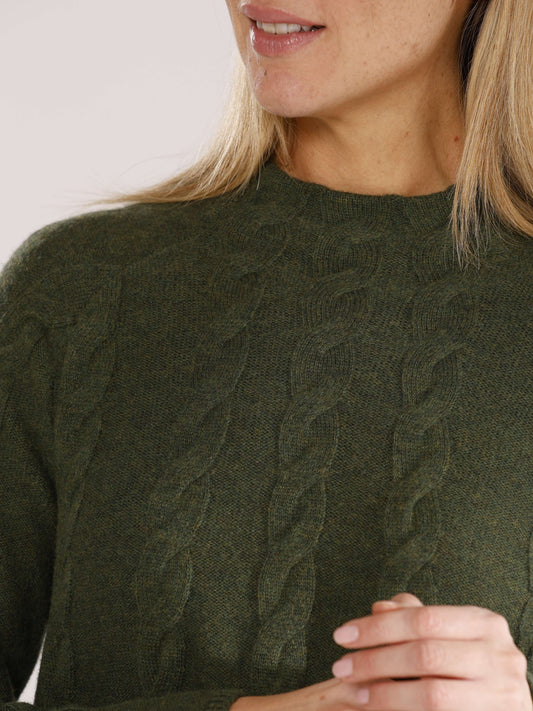 Raglanpullover mit Kelchkragen