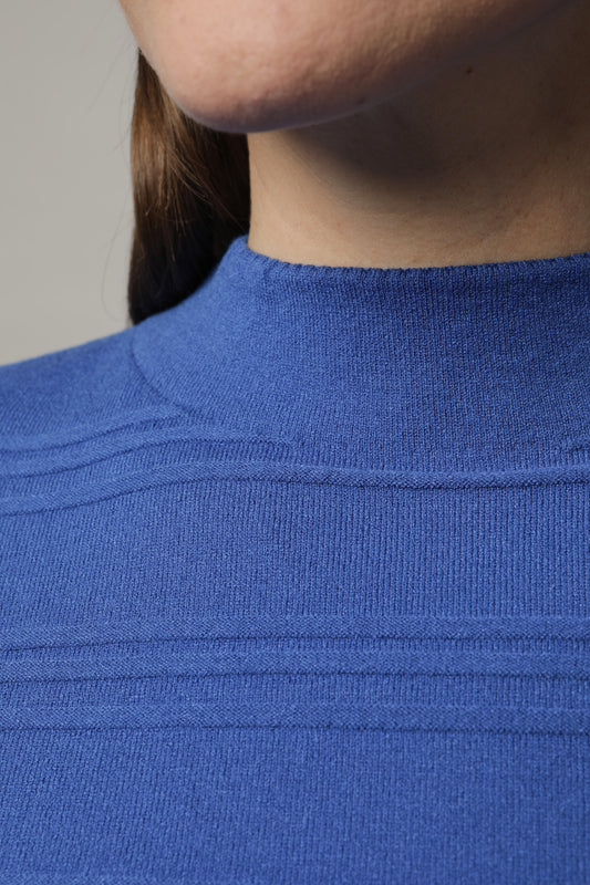 Pullover mit Kelchkragen