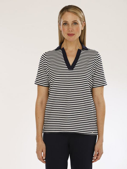 T-Shirt mit V-Ausschnitt und Ringen