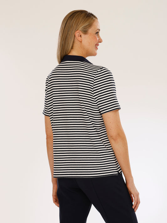 T-Shirt mit V-Ausschnitt und Ringen